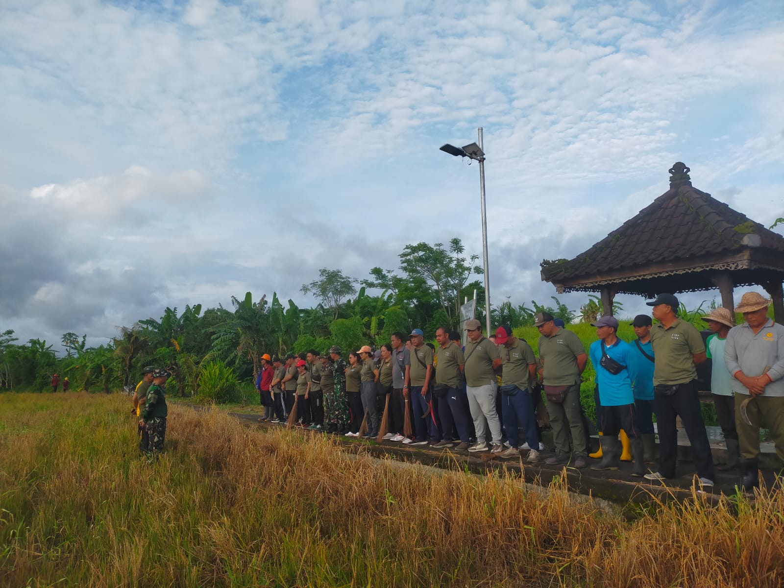 Gotong Royong dan Kerja Bakti Menyambut Hari Desa Tahun 2026 